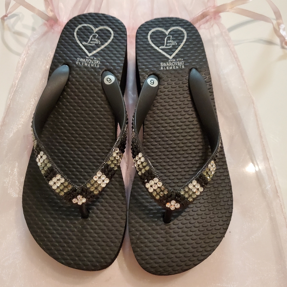 Lady lanelle's platform sandal